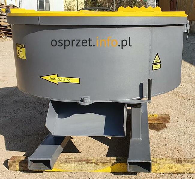 Mieszalnik do betonu 800L, bębnowy, hydrauliczny, betoniarka