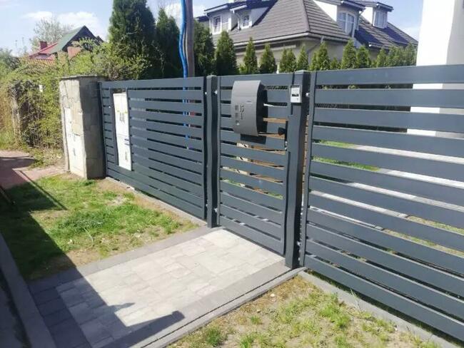 Ogrodzenia ,palisady !