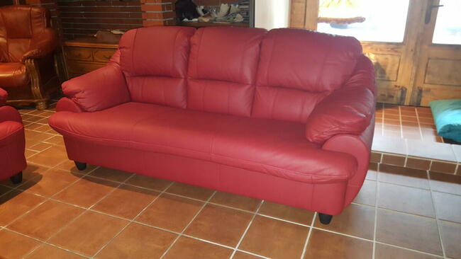 Nowy KOmplet wypoczynkowy Skóra naturalna100 %