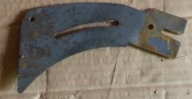 OSŁONA TARCZY + ODCIĄG PIŁA STOŁOWA TITAN MACALLIS