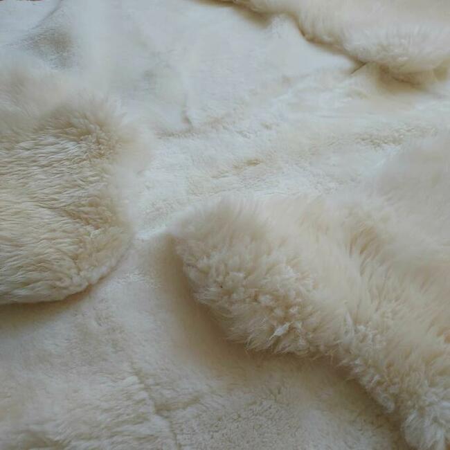 Designerski Skórzany Dywan Nowoczesny Dywan Skóra Owcza