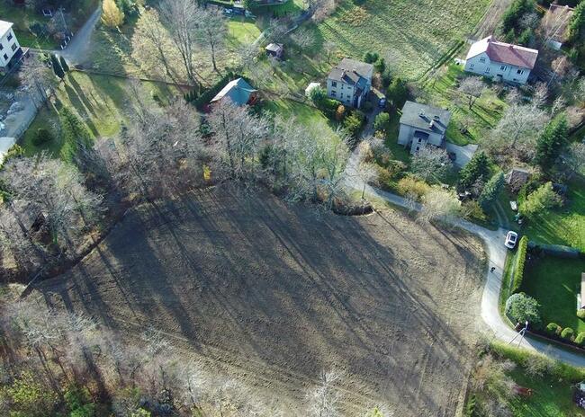 Sprzedam działkę w Jaworzu k. Bielska Białej