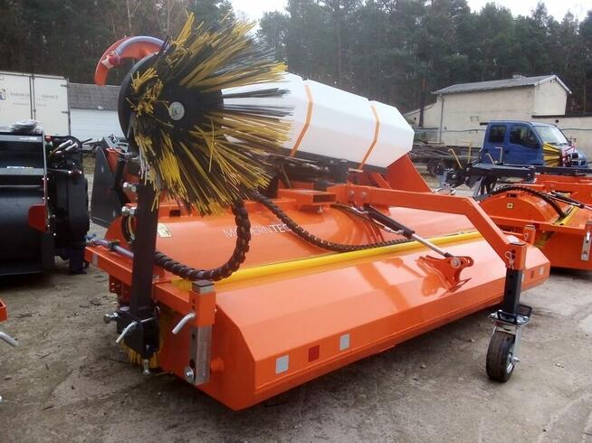 Hydrauliczna zamiatarka ZML180 z koszem i nawadnianiem nowa