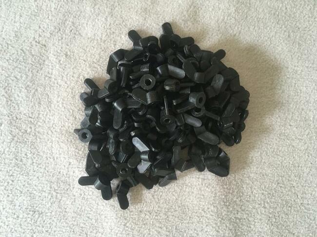 Nakrętka motylkowa M6 100 sztuk