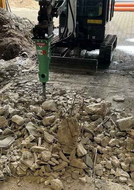 Usługi minikoparka młot wiertnica WOZIDLO 1T