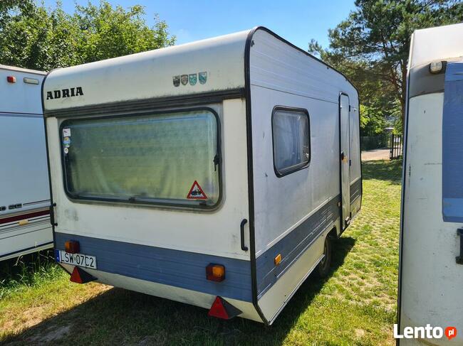 Przyczepka nocleg tani dla pracownika Stróż Biuro Kasa Budow