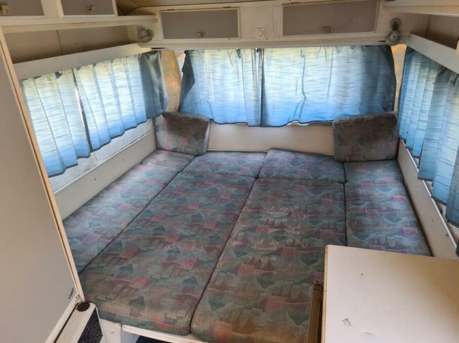 Przyczepka nocleg tani dla pracownika Stróż Biuro Kasa Budow