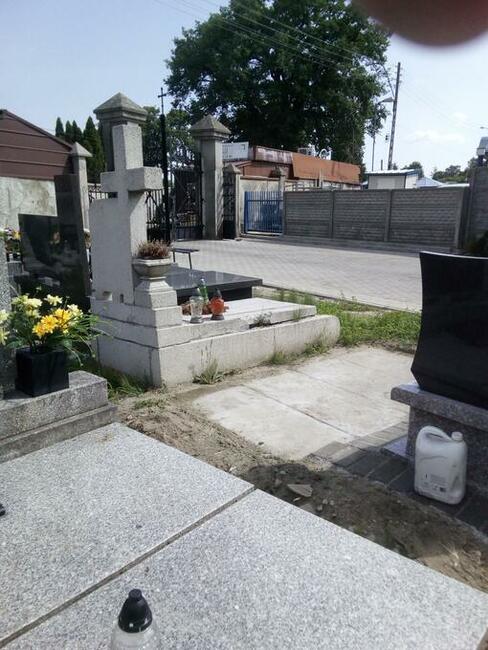 Odstąpię piwnicę dwu poziomową (pusta)