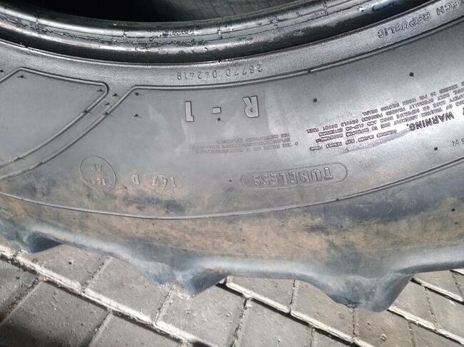 opony 540/65r38 CONTINETAL CONTRAKT AC 65 bieżnik ok 2.2 cm