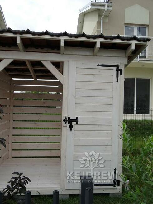 Drewutnia na drewno drewutnia na drzewo schowek narzędziówka