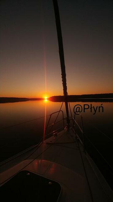 Rejs, Mazury, Wakacje, Nocleg codziennie z innym widokiem.