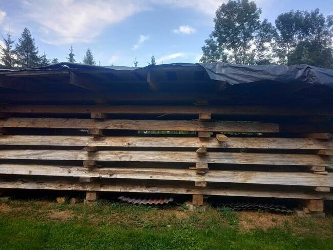 Bale drewniane płazy na dom drewniany, połówki bali