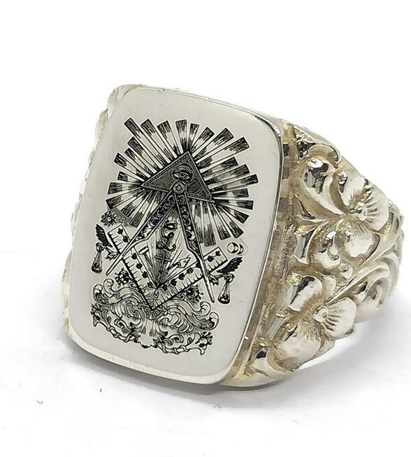 Złotnik Cieszyn, Rynek 16,sygnety herbowe