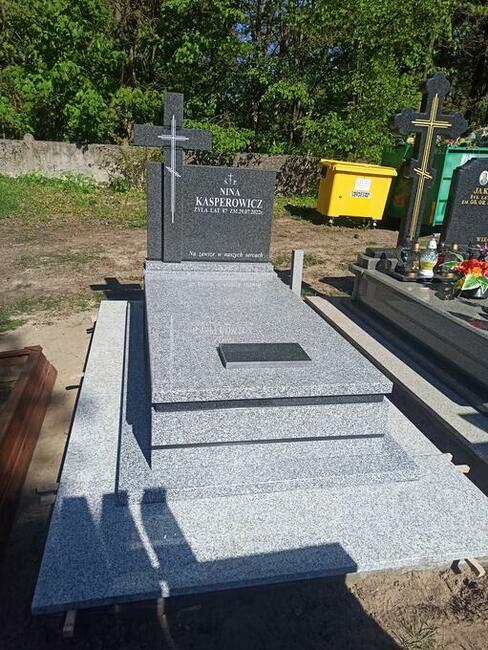 Pomniki nagrobki granitowe niska cena