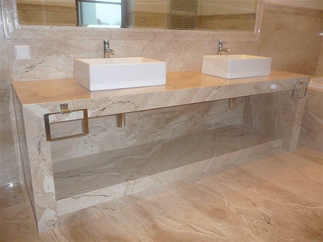 Blaty łazienkowe - Marmur - Granit - Kamień naturalny