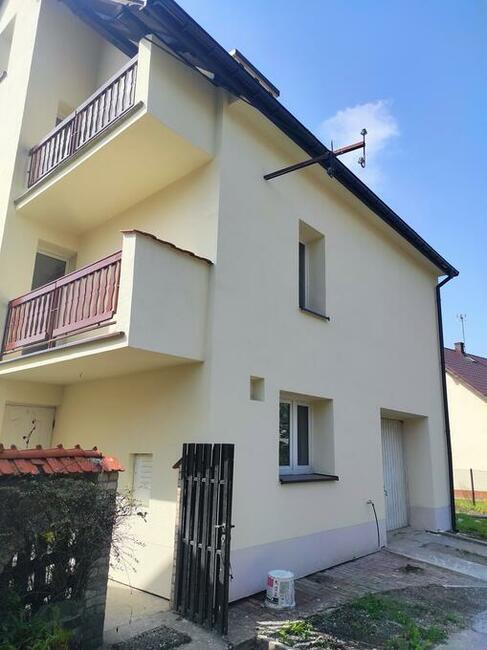 Dom 4 piętrowy , możliwość podzielenia na 2 mieszkania