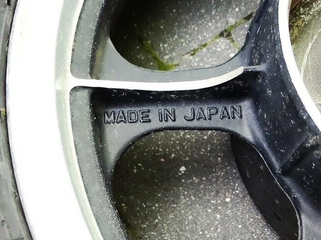 Felga tylnego koła Kawasaki Z 1100 ST KZT10A 81-83 + opona M