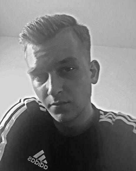 Miły mężczyzna szuka dojrzałej kobiety po 45