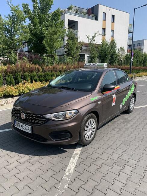 Wynajem Taxi Fiat Tipo 1.4 Gaz uber bolt freenow