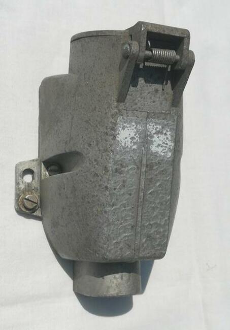 Gniazdo 380V 32A