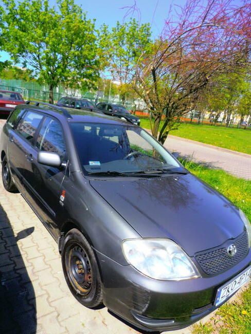 TOYOTA COROLLA KOMBI