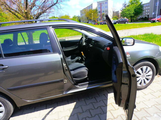 TOYOTA COROLLA KOMBI