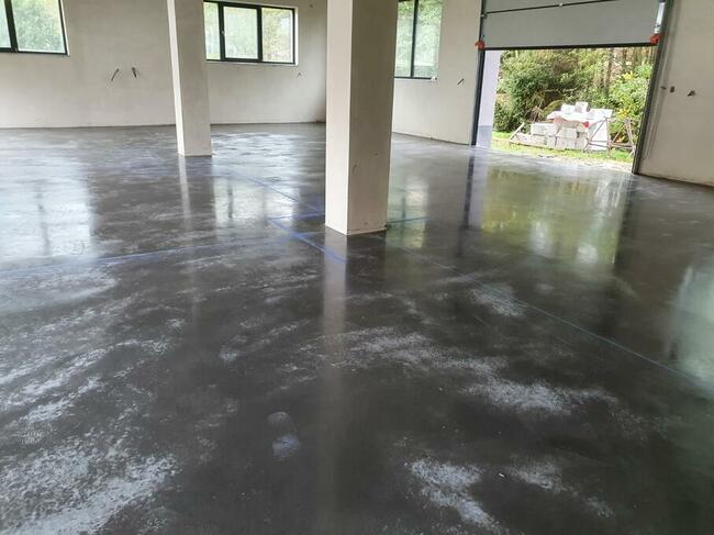 Rzeszów posypka utwardzająca do posadzki, wylewki, betonu