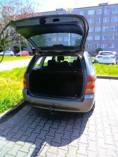 TOYOTA COROLLA KOMBI