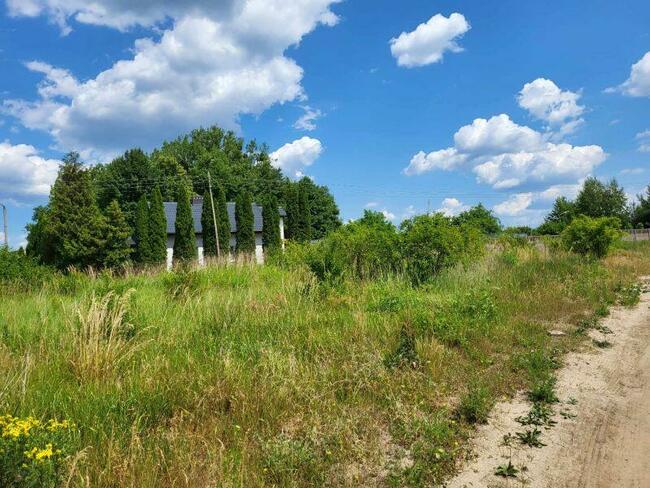 Piękna działka z możliwością zabudowy w Gostyninie