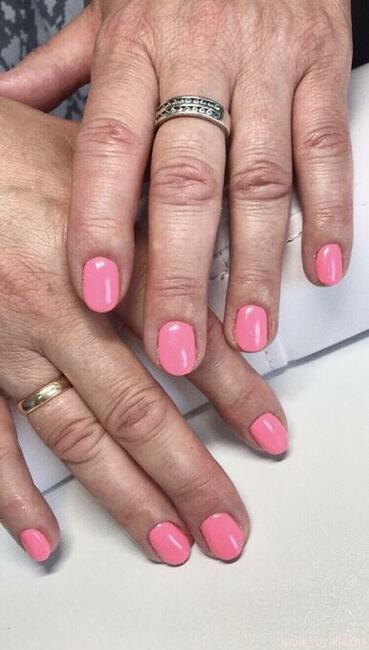 Manicure hybrydowy/stylizacja paznokci