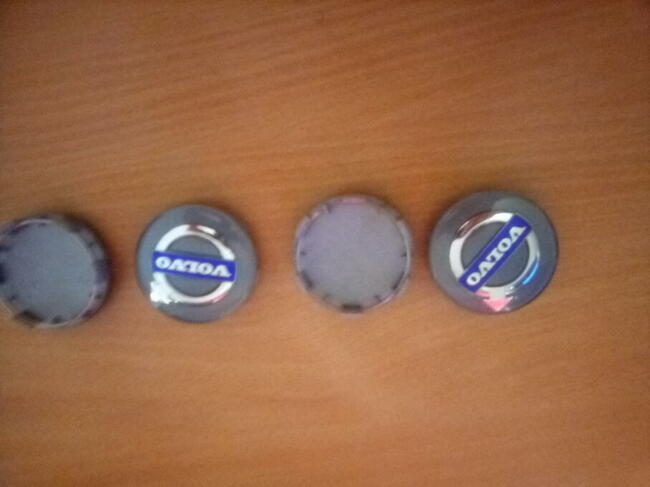 Volvo S60 kapsle na felgi NOWE!!