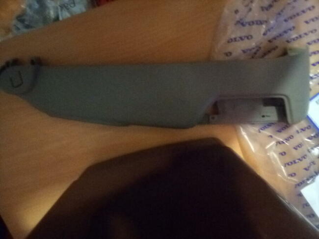 Volvo S60 oslona fotela kierowcy ster. el. BEZOWA