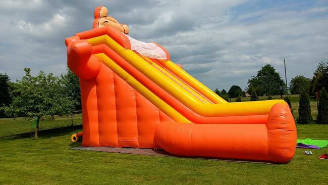 Dmuchańc Dmuchana zjeżdzalnia wesele festyn impreza urodziny