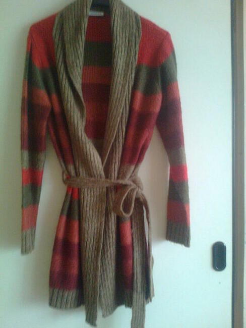 Ubrania damskie różny asortyment i buty