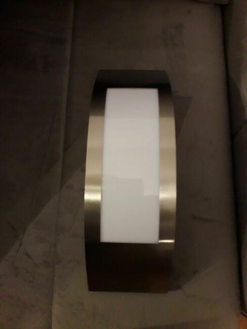 lampa kinkiet z żarówką