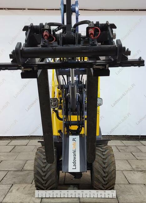 Nowa ładowarka przegubowa Eurotrac W11 - kubota 25KM