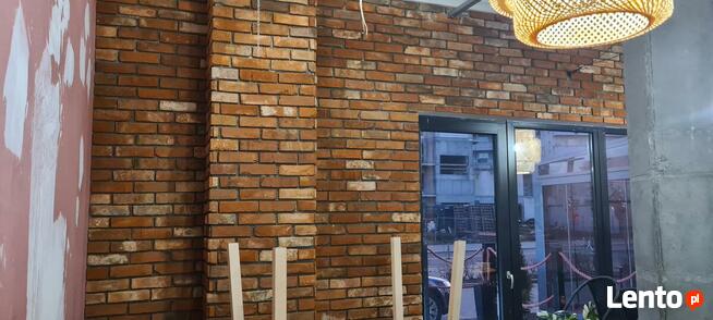 Płytka z cegły rozbiórkowej