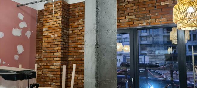 Płytka z cegły rozbiórkowej