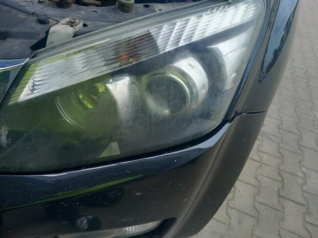 Polerowanie lamp poprawki lakiernicze malowanie samochodów i