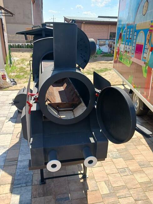 Grill z wędzarnią Lokomotywa 3,8 m