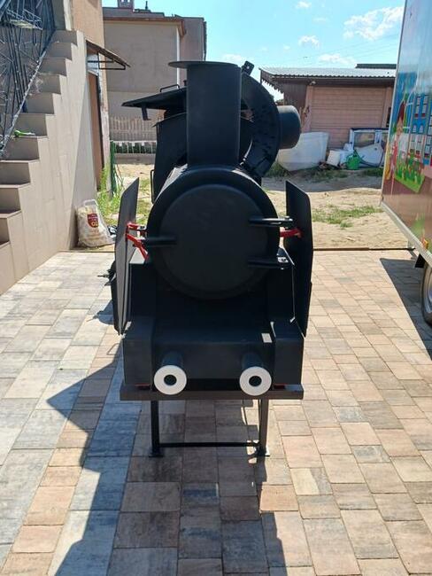 Grill z wędzarnią Lokomotywa 3,8 m