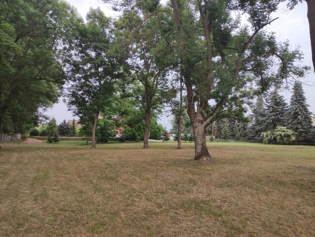 Sprzedam działkę pod dom w Oblesie