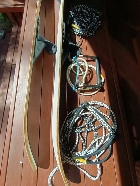 Sprzedam narty wodne + linki