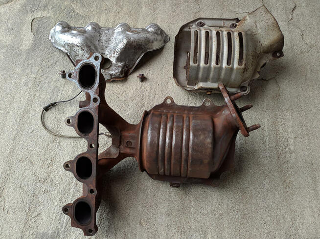 Katalizator Honda Civic VI EK3 D15Z6 benzyna