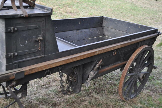 Wojsko armia wóz taborowy wojna 1938 wojenny THUN i kuchnia