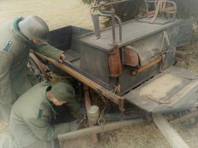 Wojsko armia wóz taborowy wojna 1938 wojenny THUN i kuchnia