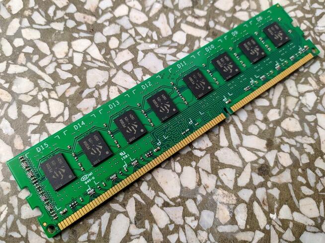 Pamięć RAM 2 GB (testowana)