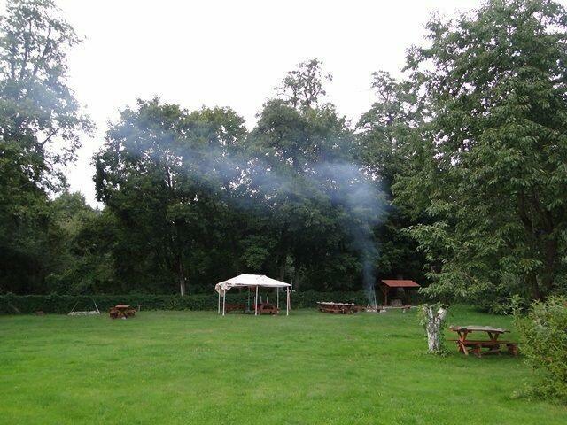 Agroturystyka_Pole namiotowe_Spływy kajakowe rzeką Wel