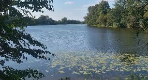 Działka nad jeziorem rokola otwock wielki