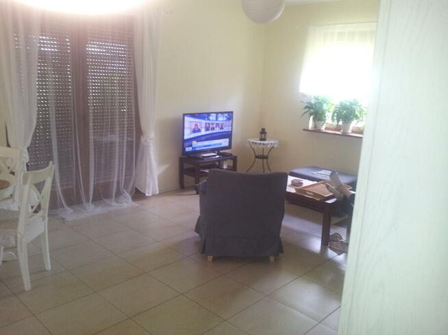 Budynek jednorodzinny parterowy z poddaszem użytkowym